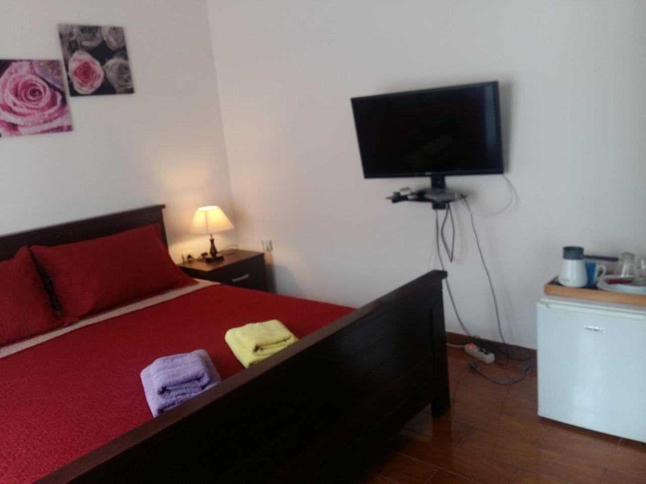 Lazar Apartments Petrovazzo Esterno foto